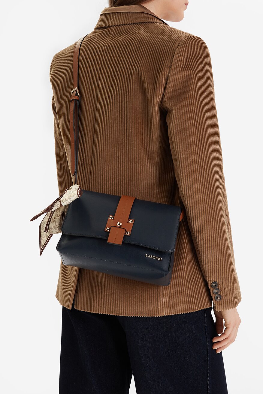 
                Kézitáska Lasocki SÖTÉTKÉK - 5906751521724