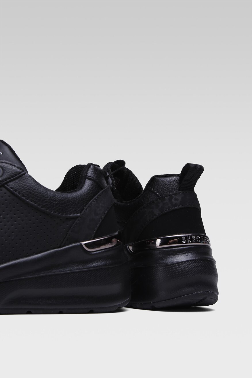 
                Skechers - Obuwie sportowe czarne sznurowane - 5904248352783