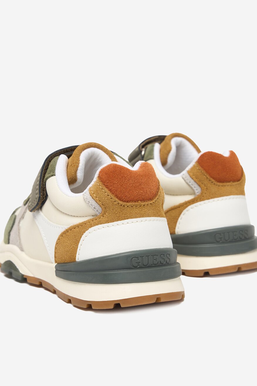 
                GUESS - Sneakersy skórzane - 5906751777541