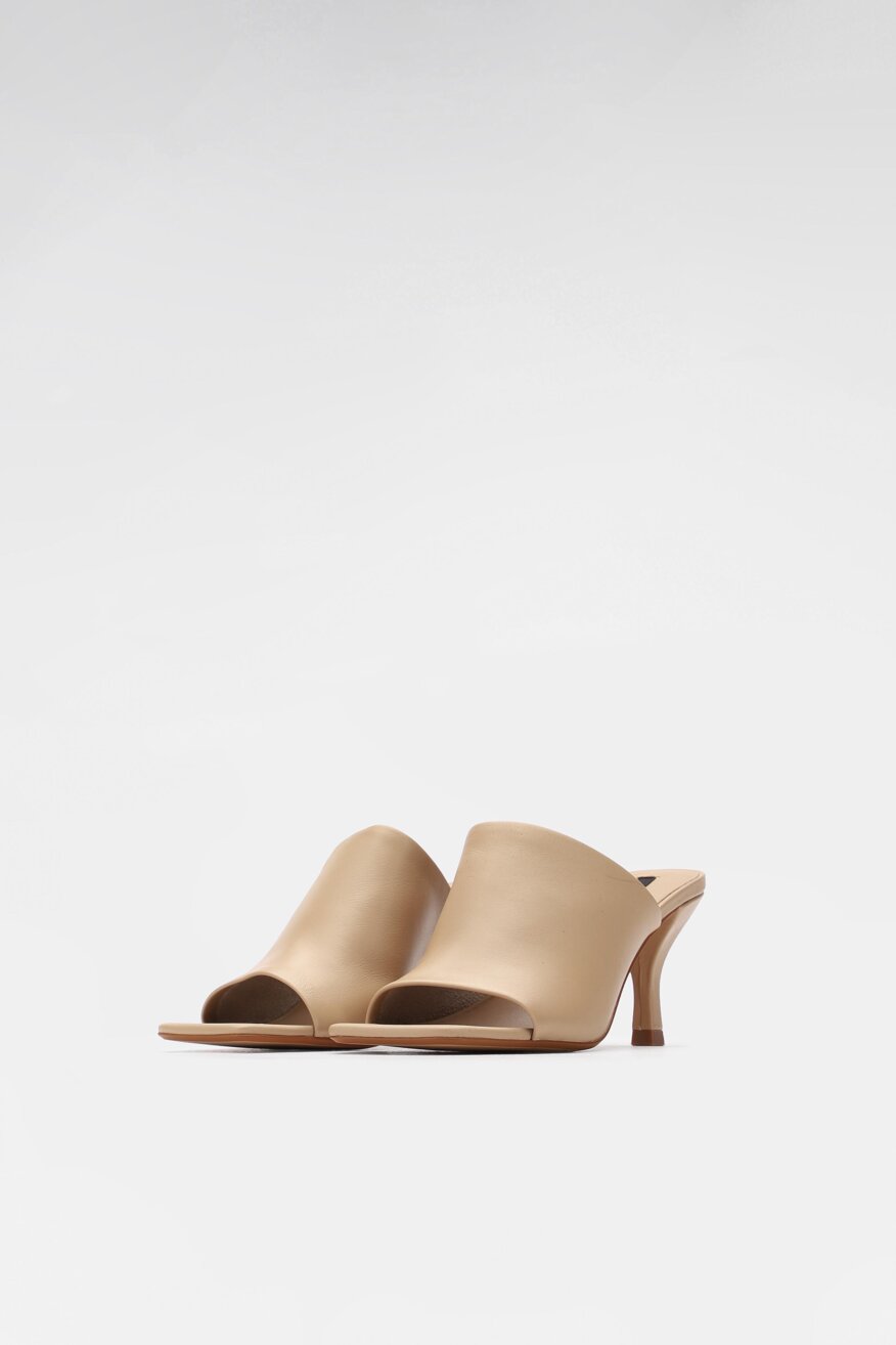 Gino Rossi - Skórzane klapki na obcasie - 5903698466996