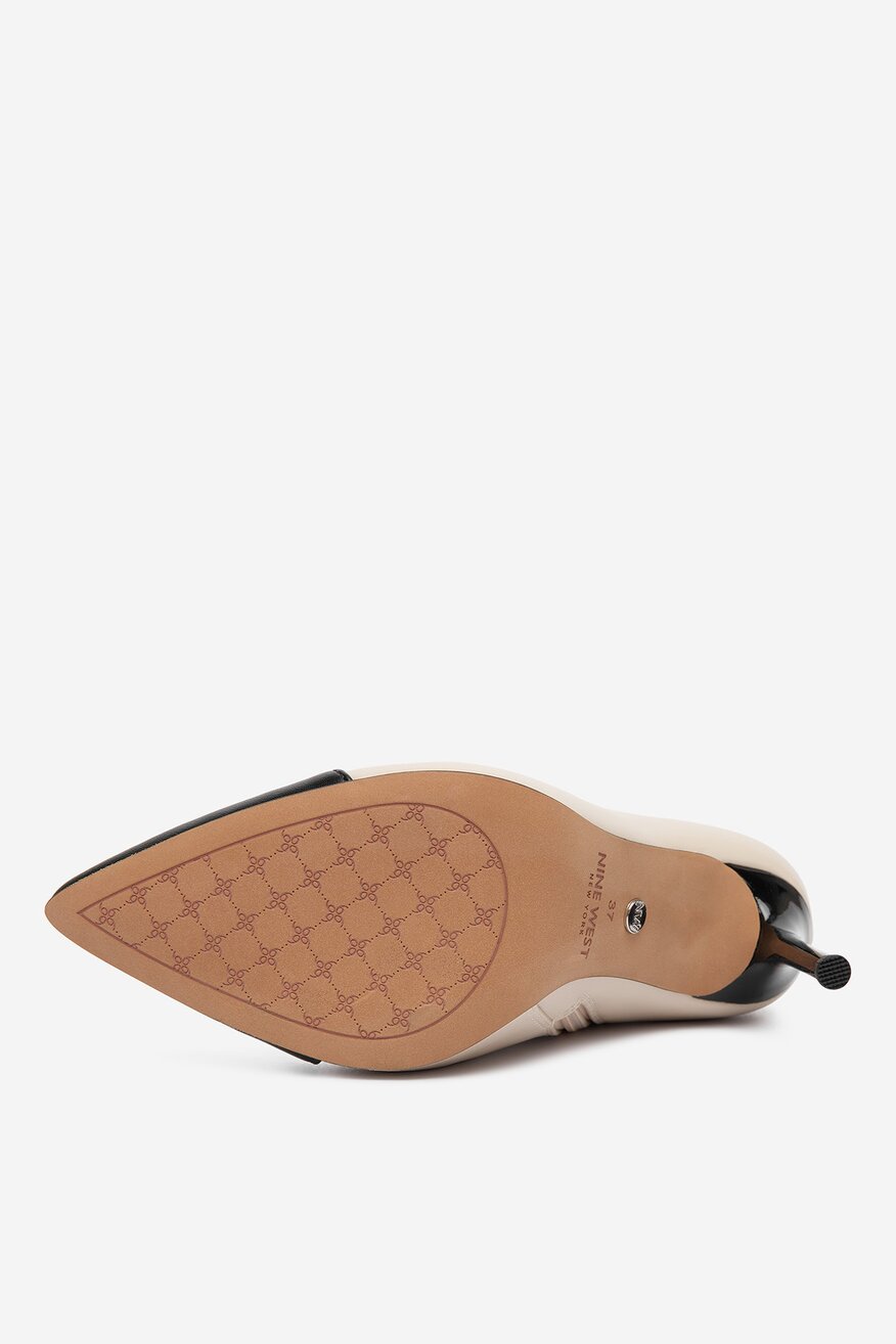 
                Боти NINE WEST БЕЖОВ - 5906751368213