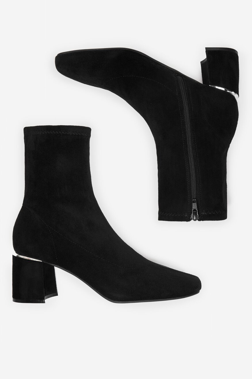 
                Ботильйони DeeZee ЧОРНИЙ - 5904410912746