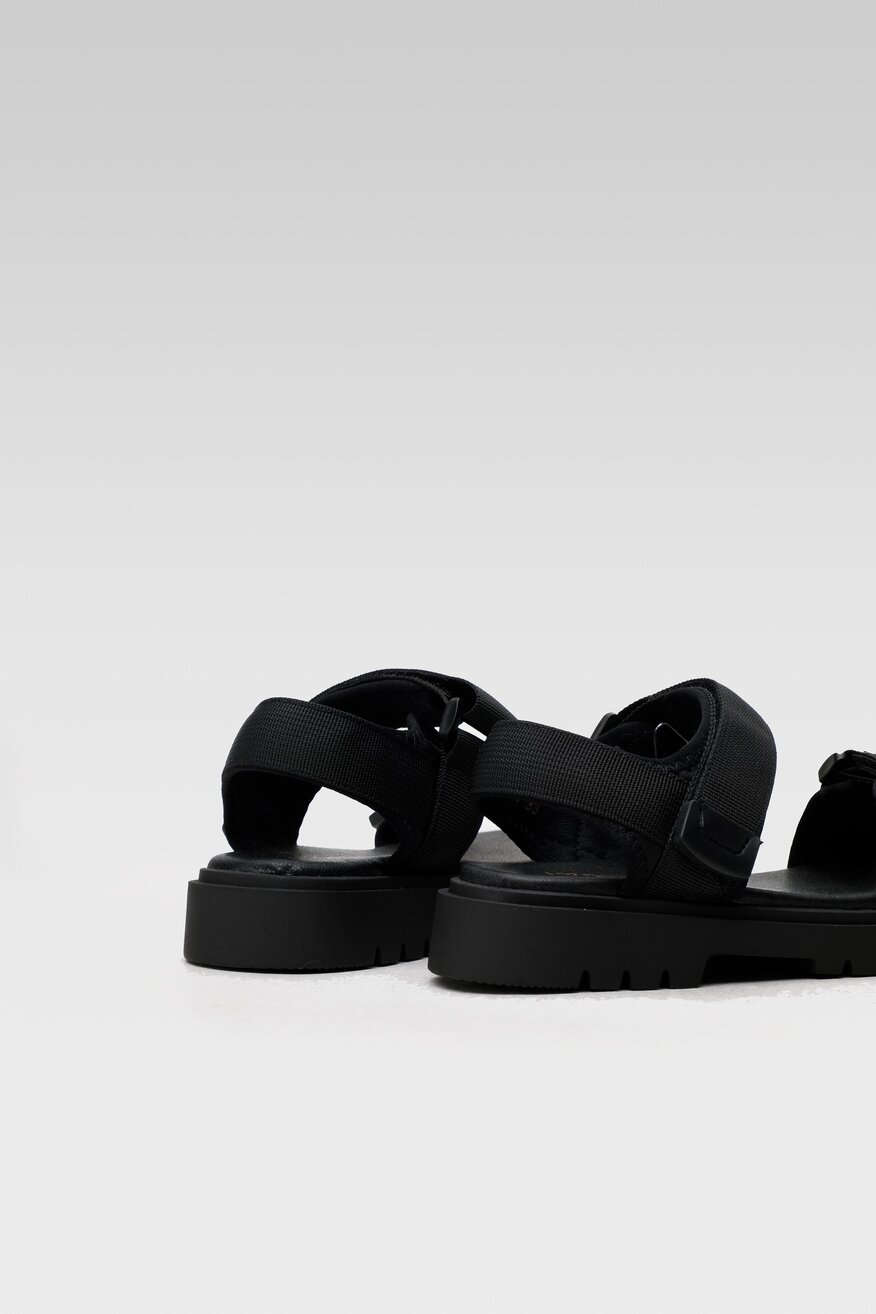 
                DeeZee - Sandały czarne na rzep - 5904248713270