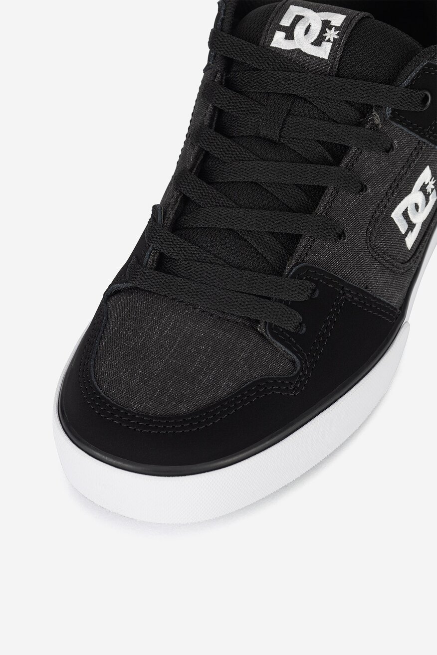 
                Спортни обувки DC Shoes ЧЕРЕН - 5905588850038
