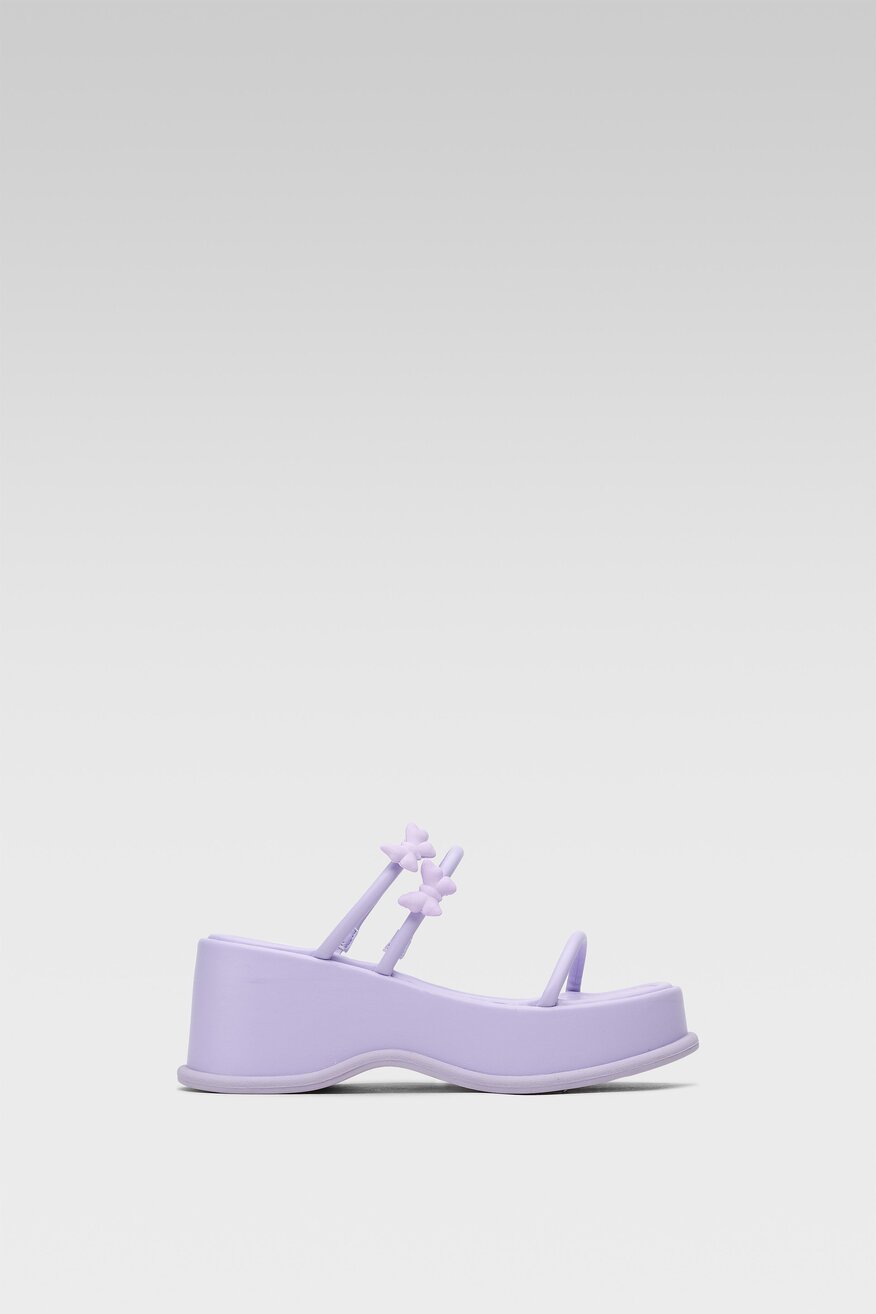 
                Jenny Fairy - Klapki na patformie - 5904862776897