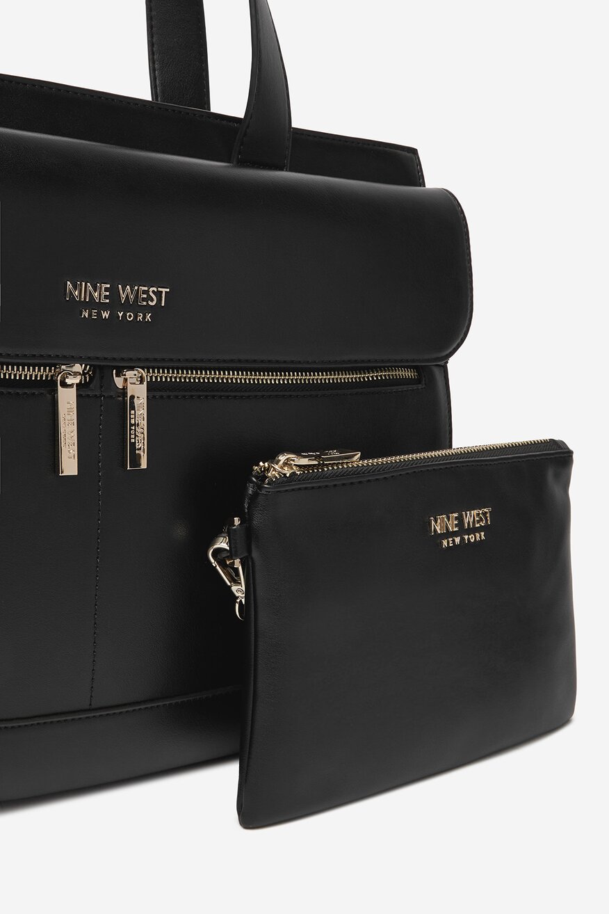 
                Дамска чанта NINE WEST ЧЕРЕН - 5906751396582