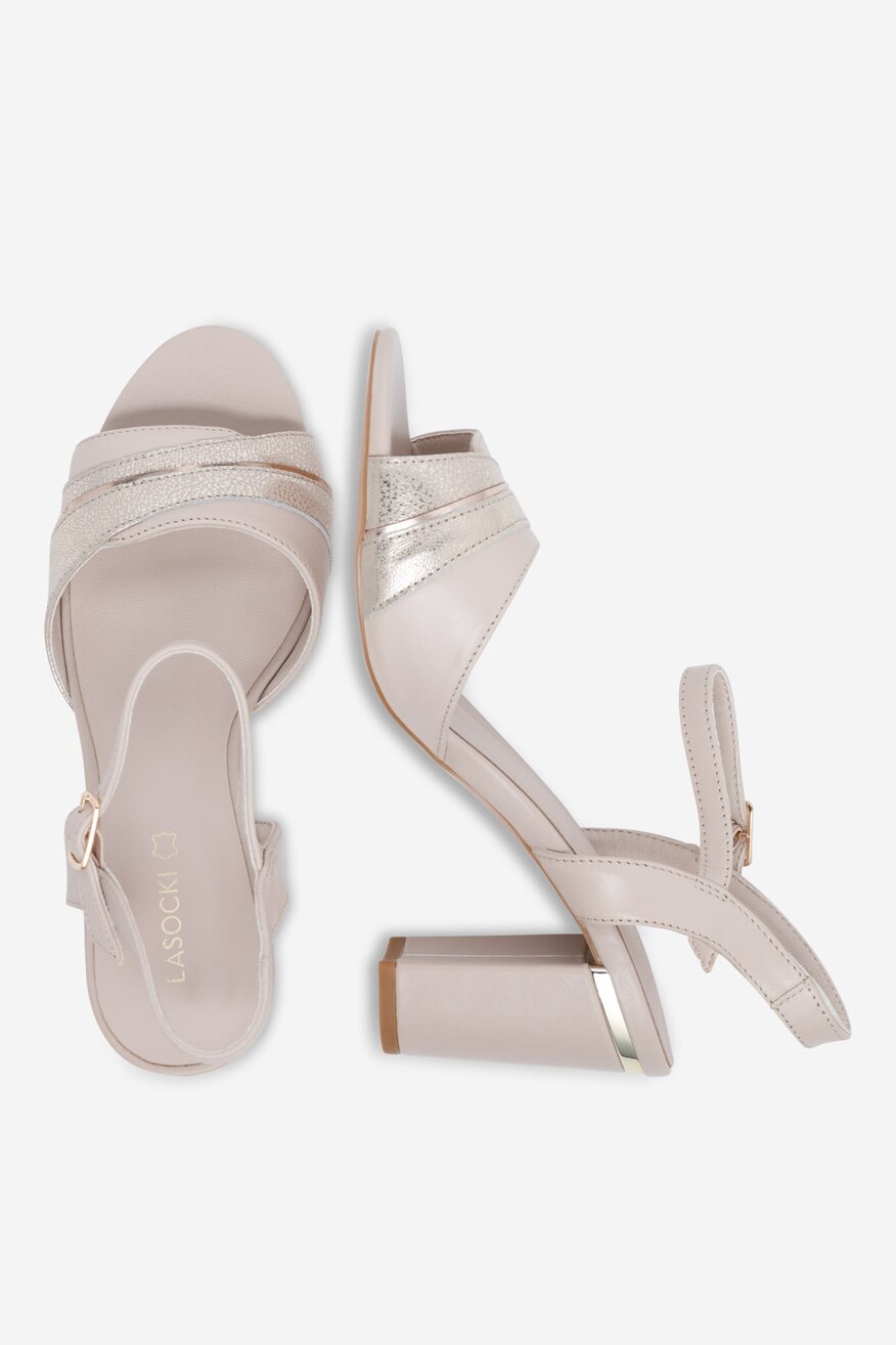 
                Сандали Lasocki БЕЖОВ - 5905588495420