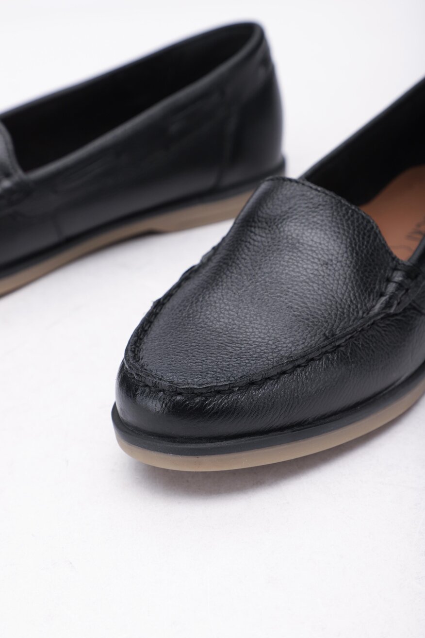 
                Cipele Lasocki CRNA - 5903698330174
