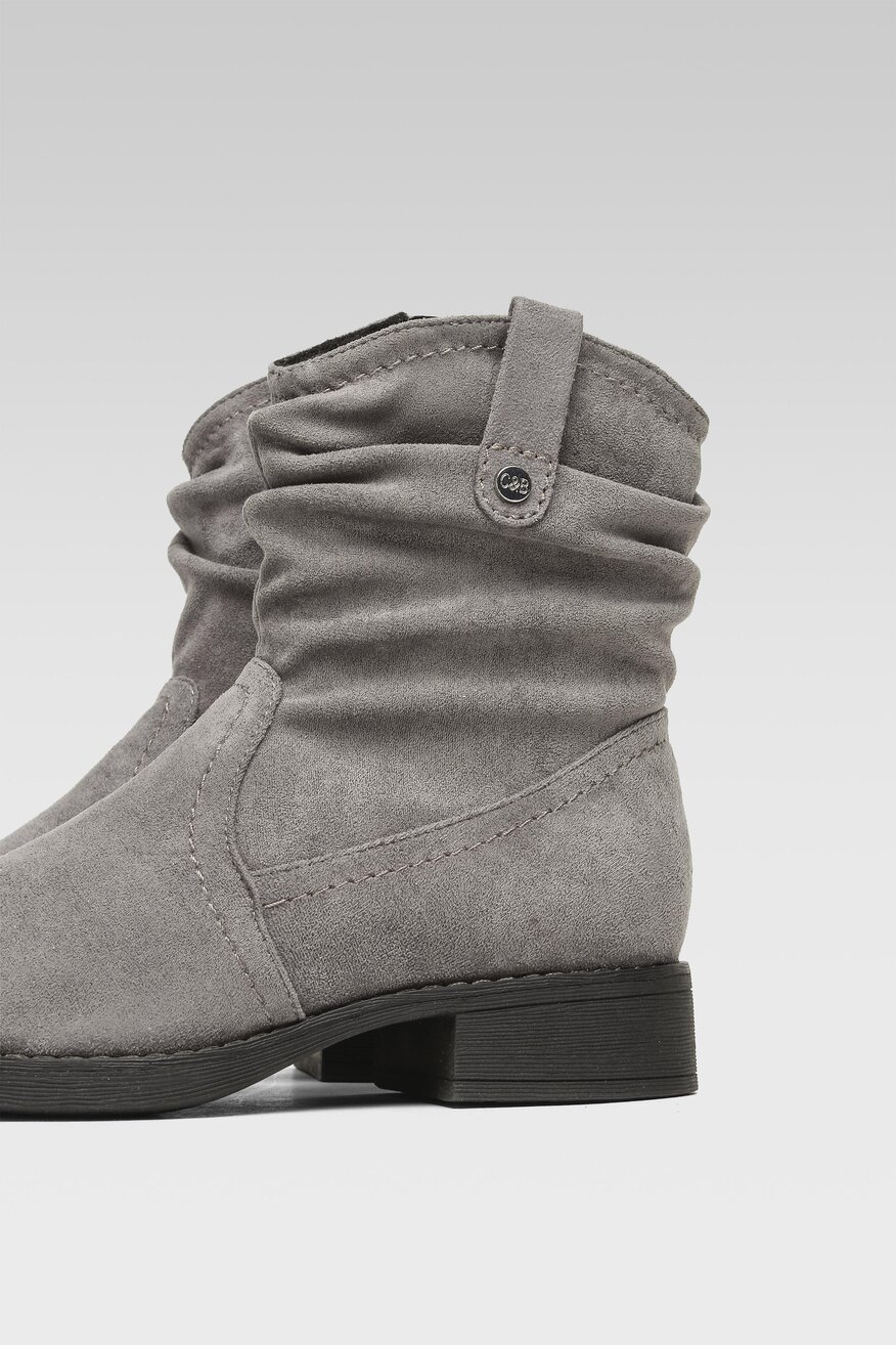 
                Clara Barson - Botki zamszowe - 5904248818425