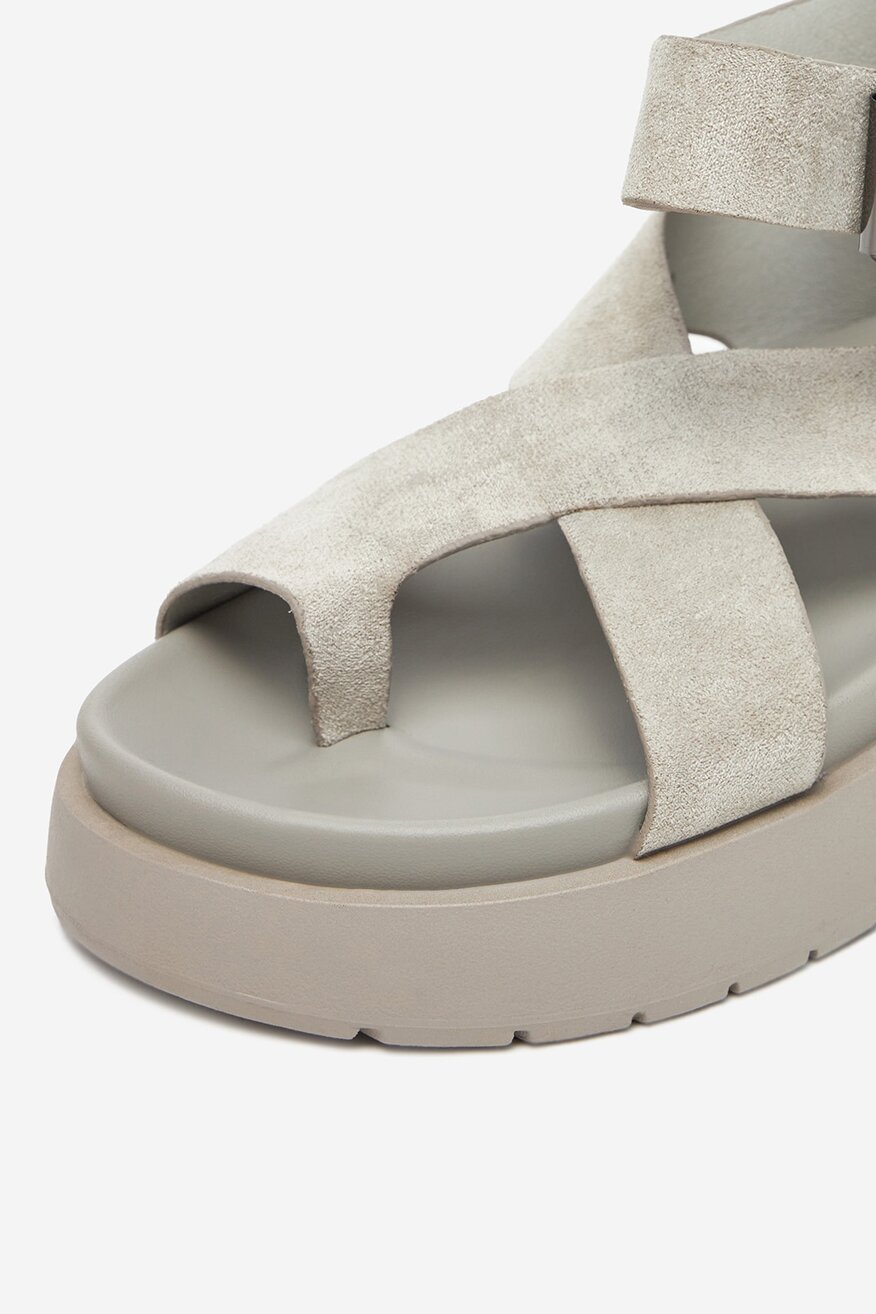 
                Szandál Jenny SZÜRKE - 5904862313382