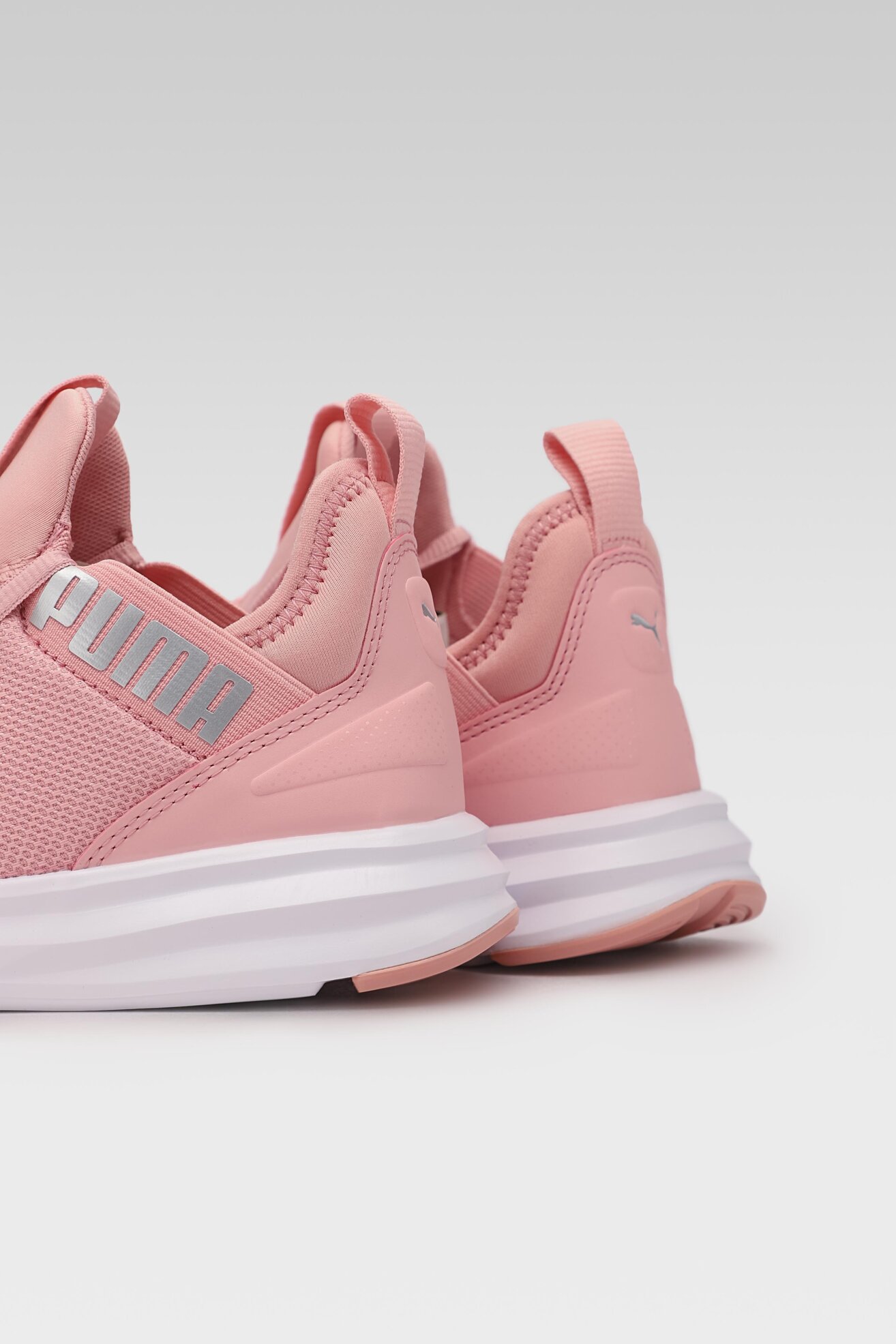 Obuwie sportowe Puma ENZO BETA 19244309 Różowy