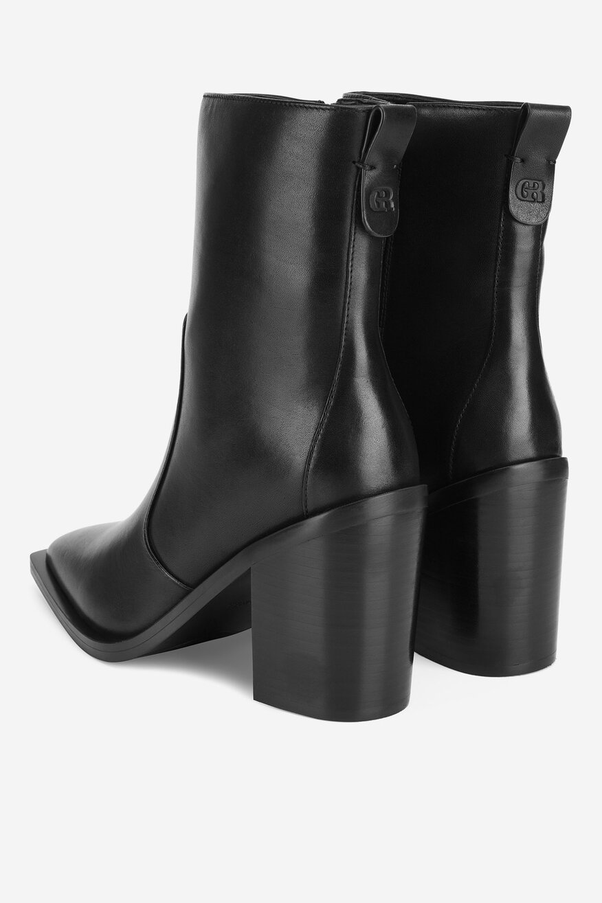 
                Gino Rossi - Botki skórzane na słupku - 5905588879862