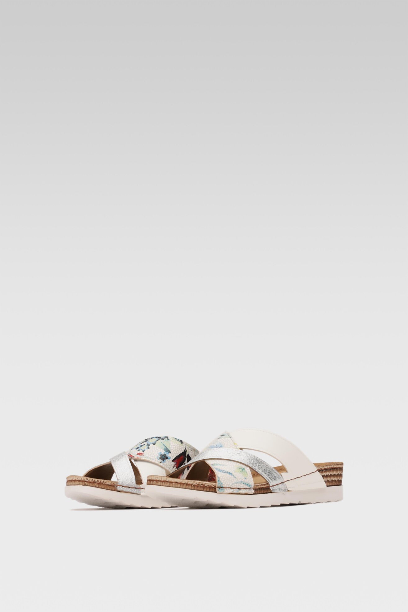 Klapki Inblu OF351I02 Biały