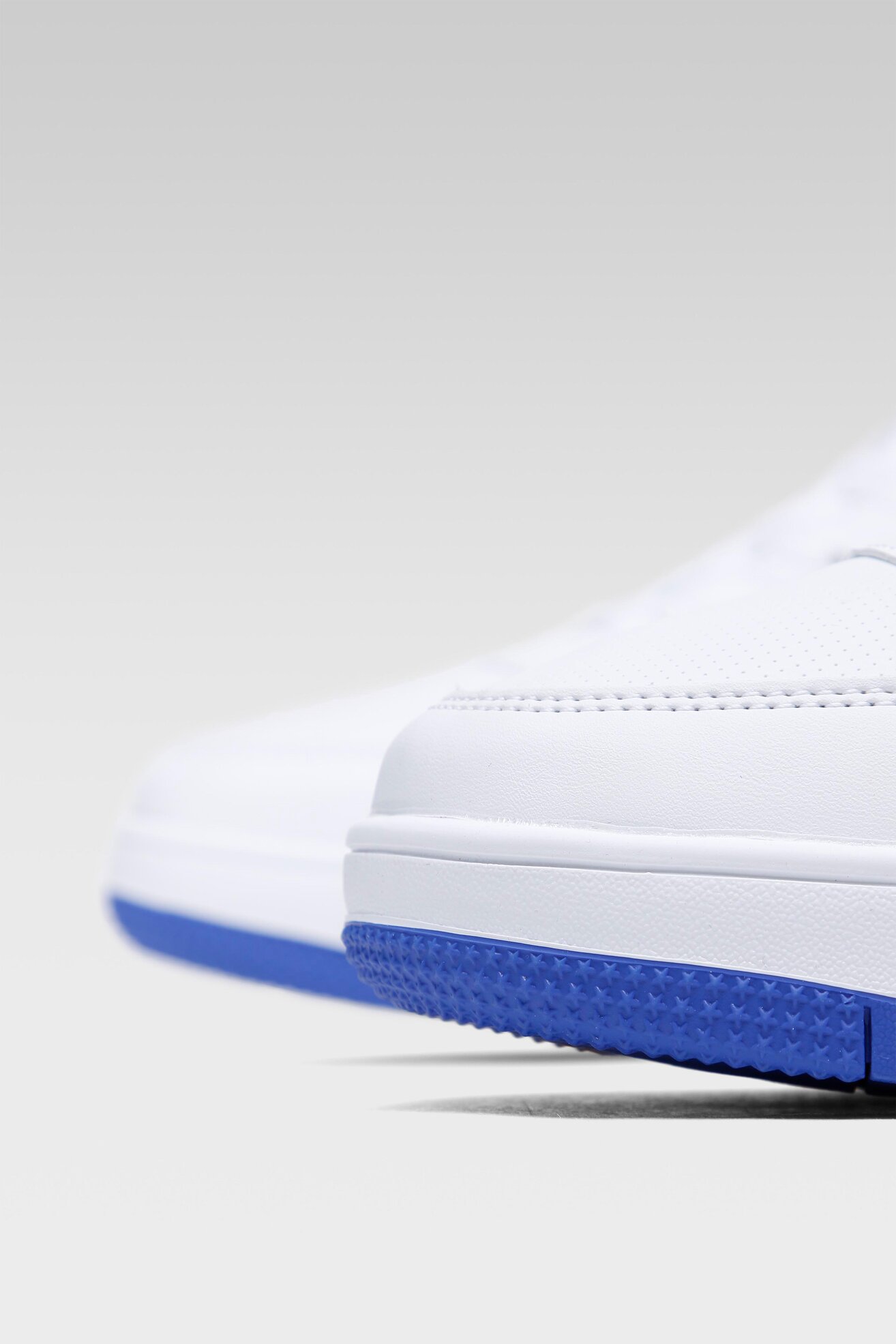 Obuwie sportowe Champion REBOUND VINTAGE S21435-WW001 Biały