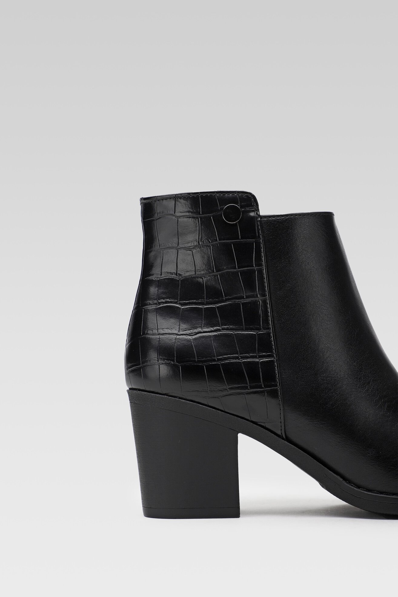 Botki Clara Barson WYL2693-2 Czarny