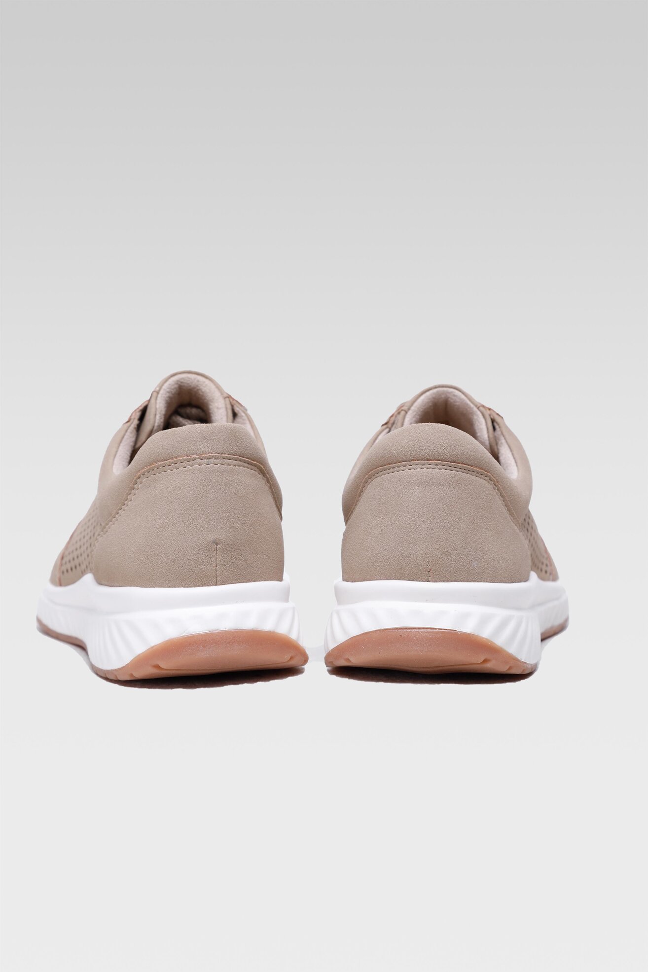 Sneakers Go Soft WYL3004-1 Beżowy