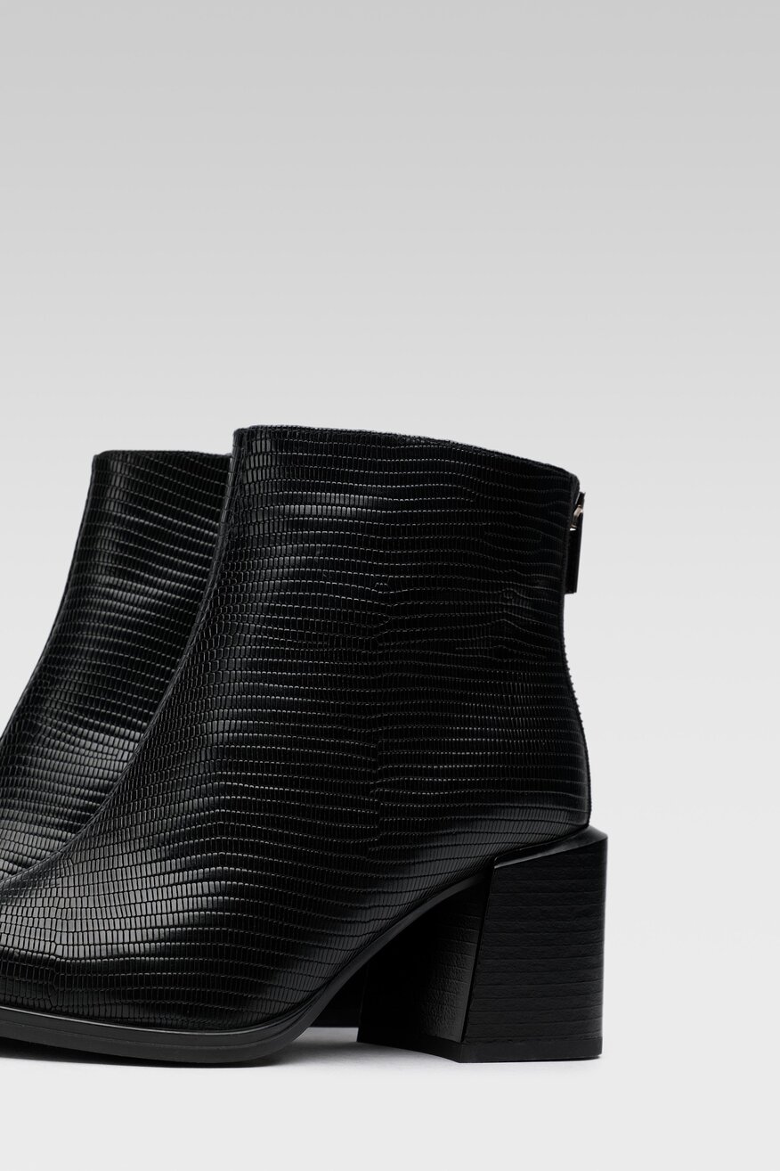 Lasocki - Skórzane botki czarne - 5904248961909