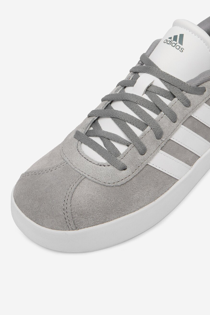 
                Sportska obuća ADIDAS SIVA - 5907964055013