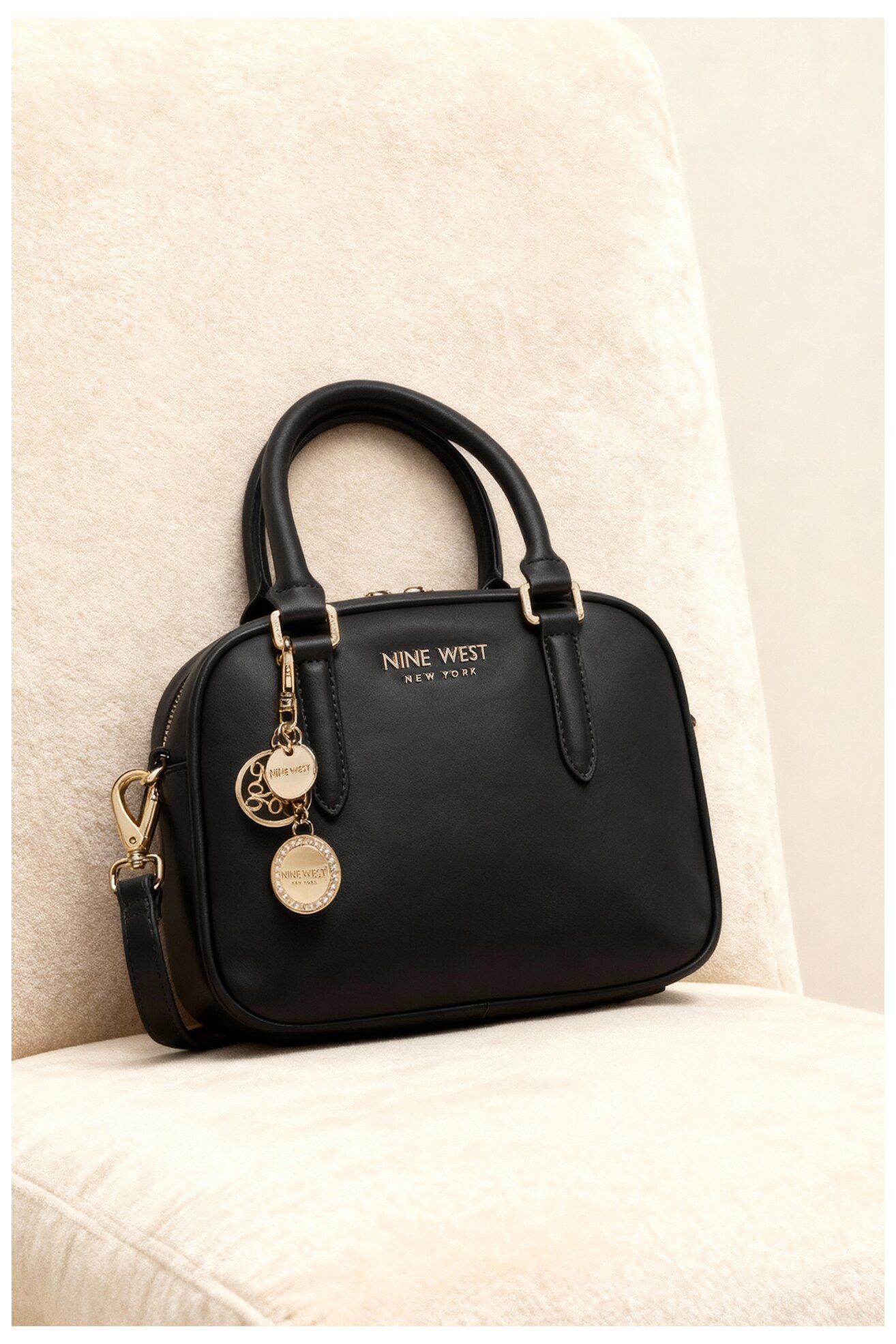 Kézitáska NINE WEST CEO-SOHO-STAR-LX10160 FEKETE