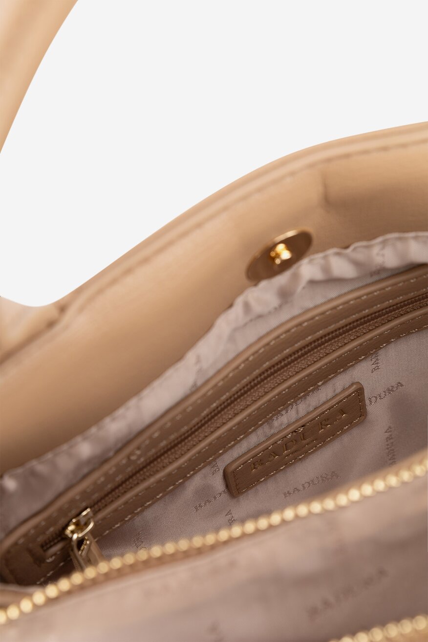 
                        Дамска чанта Badura LOA6333A ТЪМНОБЕЖОВ - 5906751597163