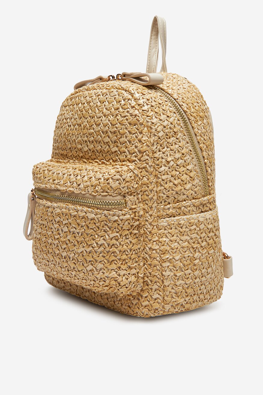 
                Рюкзак DeeZee КРЕМОВИЙ - 5906751074343