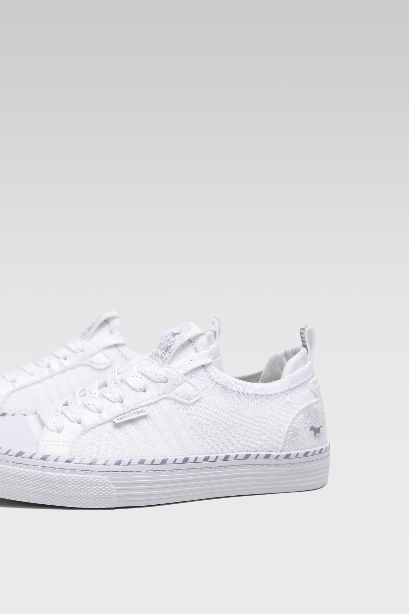 Trampki Mustang 1376-302 Biały