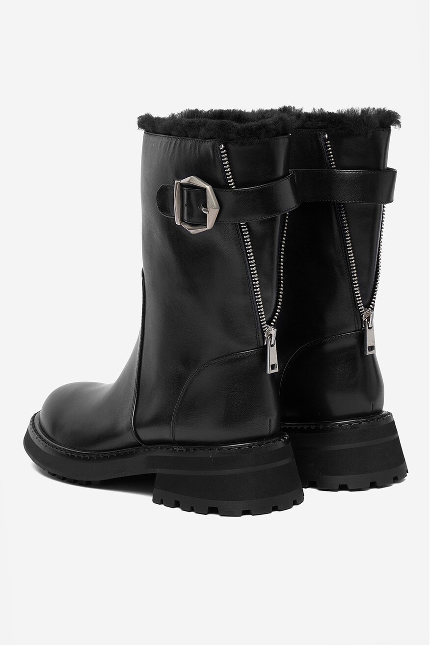 
                Bokacsizma Badura FEKETE - 5906751282601