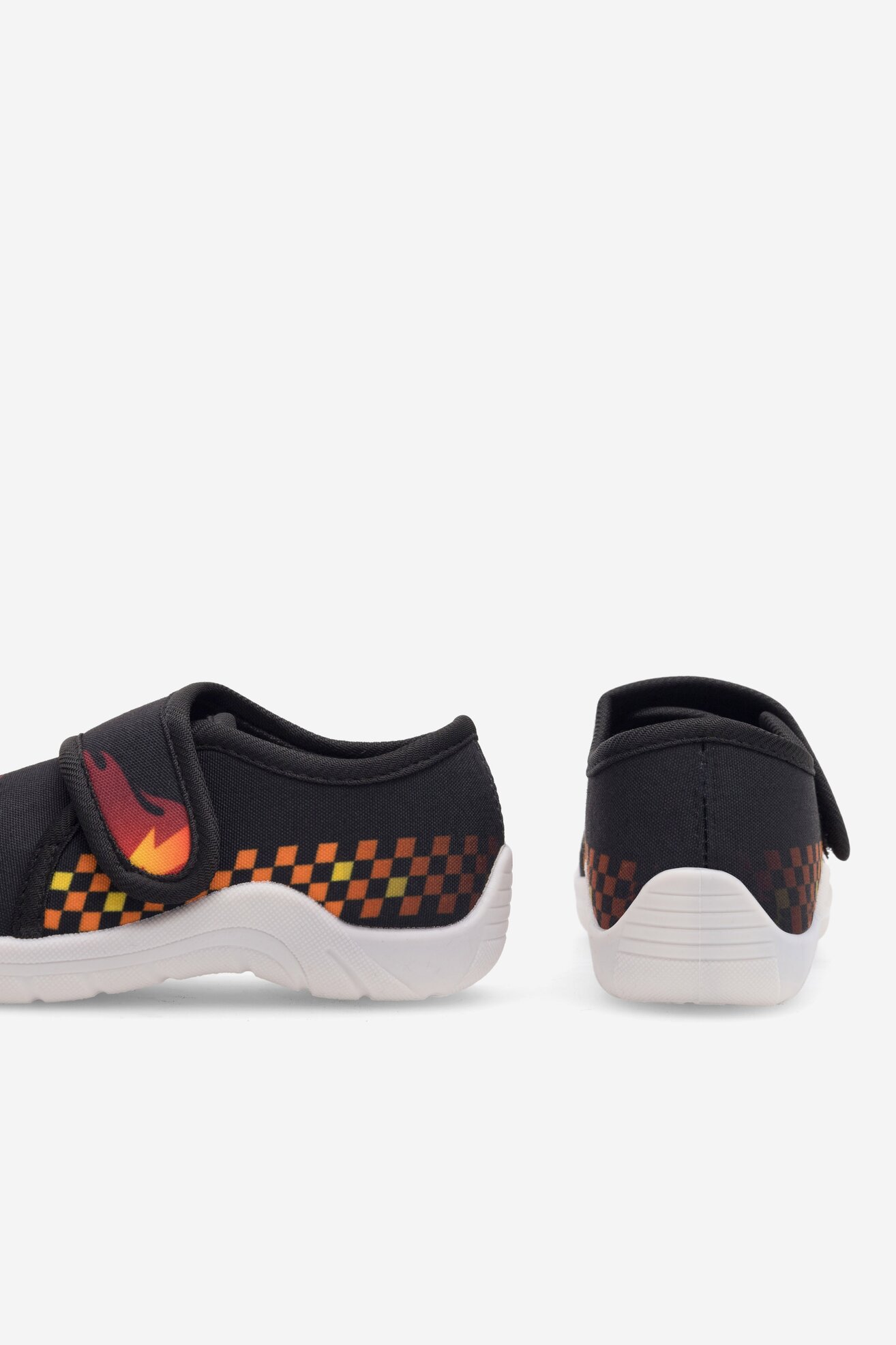 Kapcie Cars AW23-302DCARS Czarny