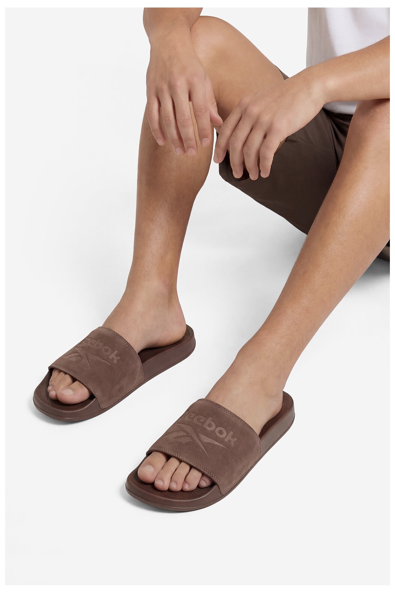 Klapki Reebok CEO-SS26-3C043-M Brązowy
