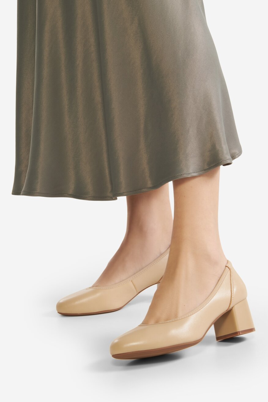 
                Lasocki - Czółenka skórzane - 5903419919909