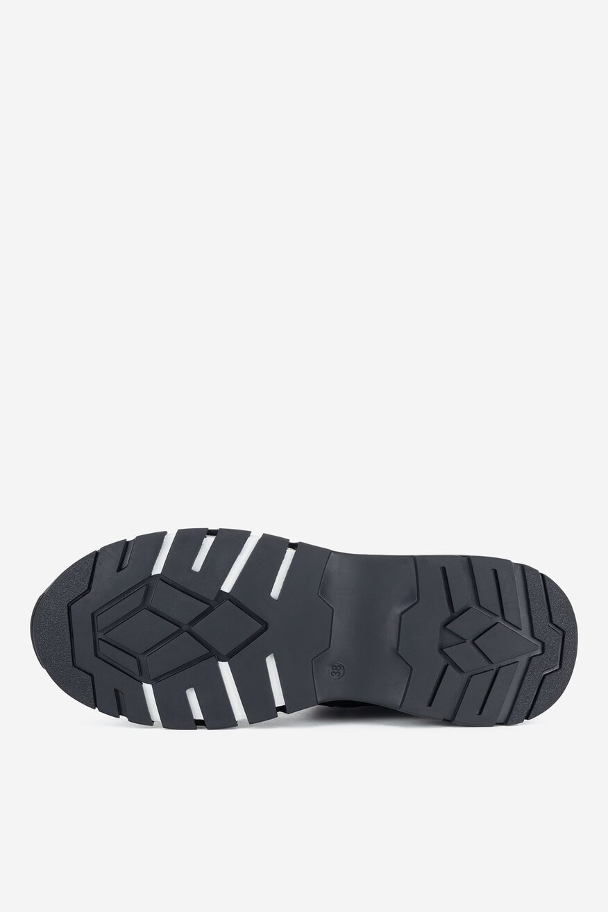 Šněrovací vyšší obuv Lasocki Young ČERNÁ - 5905588992844