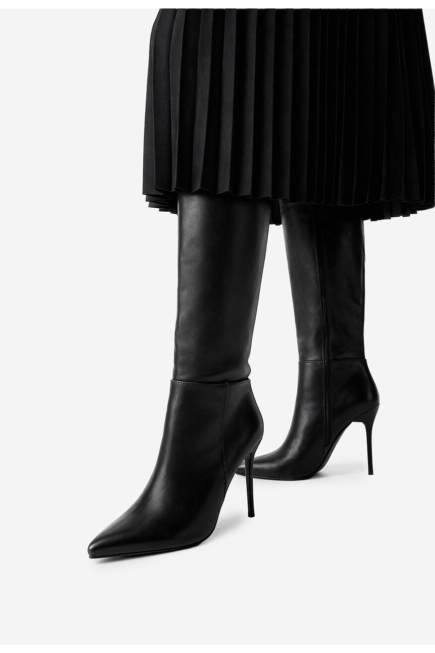 
                Csizma DeeZee FEKETE - 5906751398579