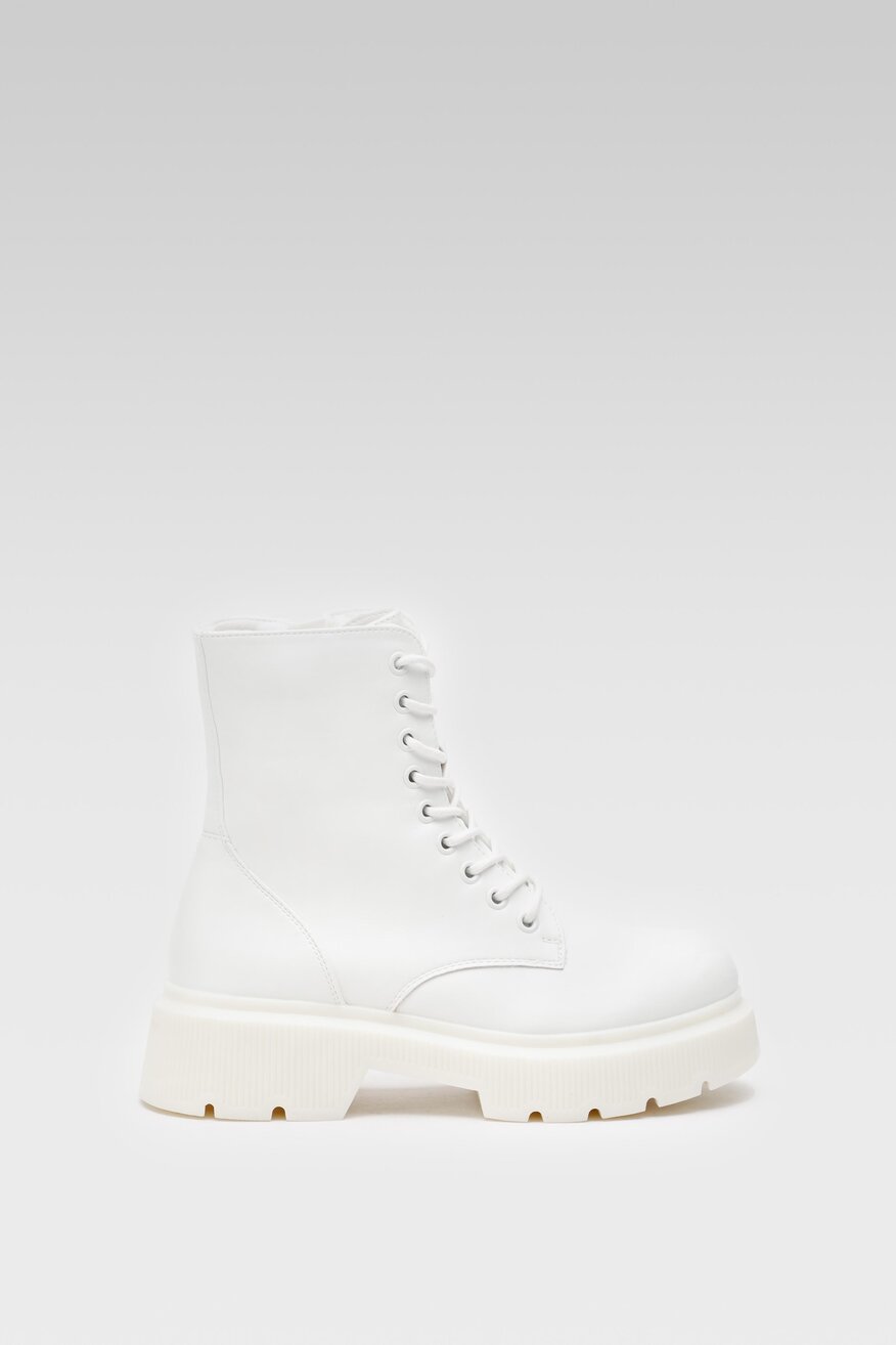 
                Jenny Fairy - Trzewiki białe - 5904862184715