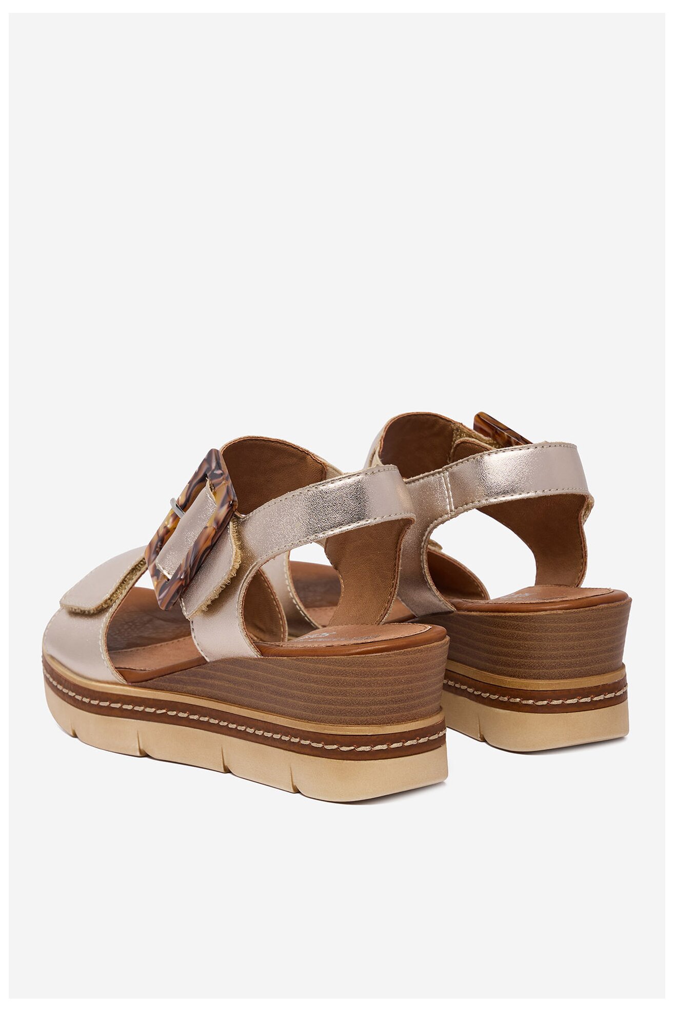 Sandały Remonte CEO-D2L53-90 Złoty