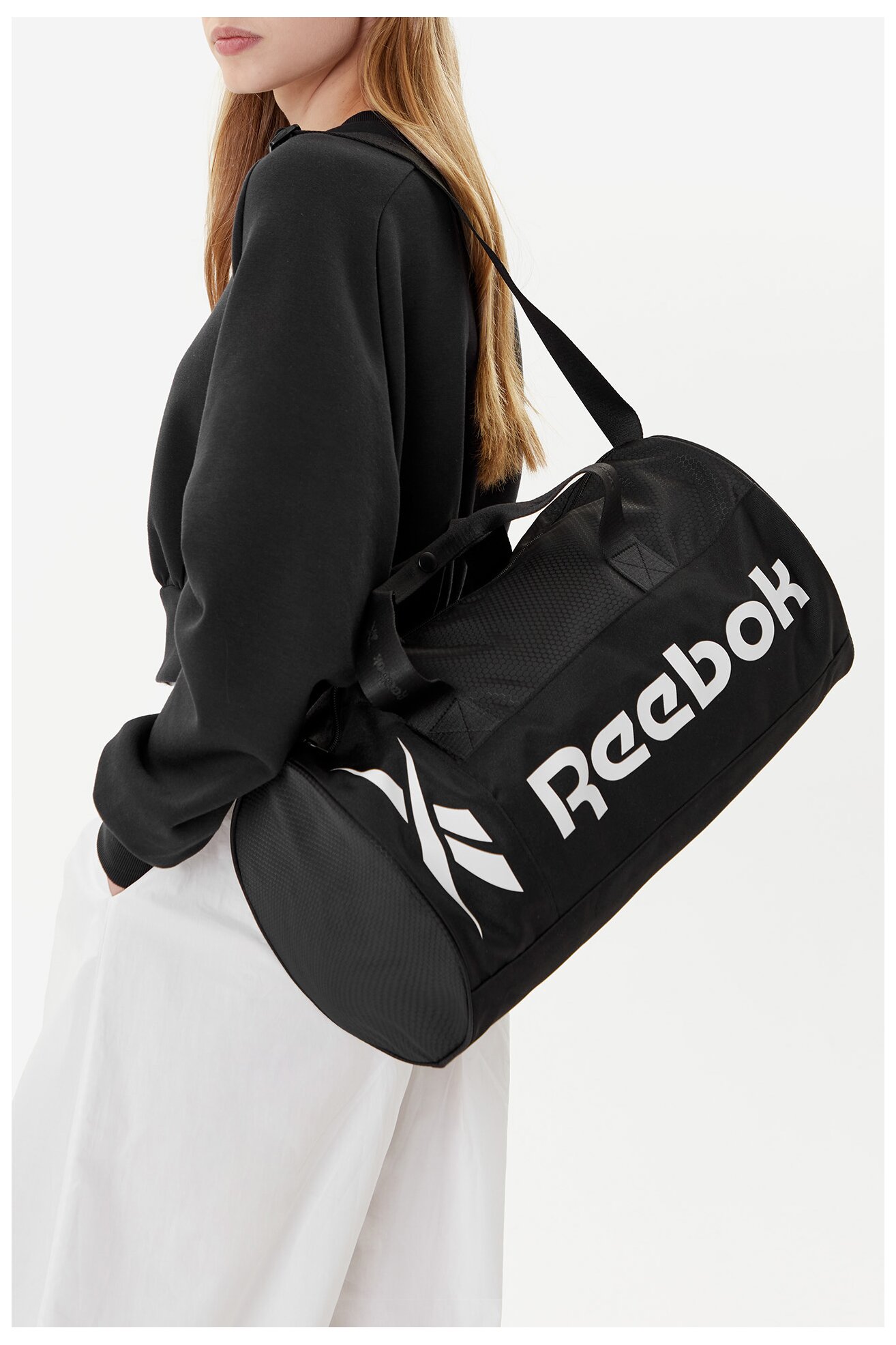 Geantă de voiaj Reebok C-RBK-P-007-08 NEGRU