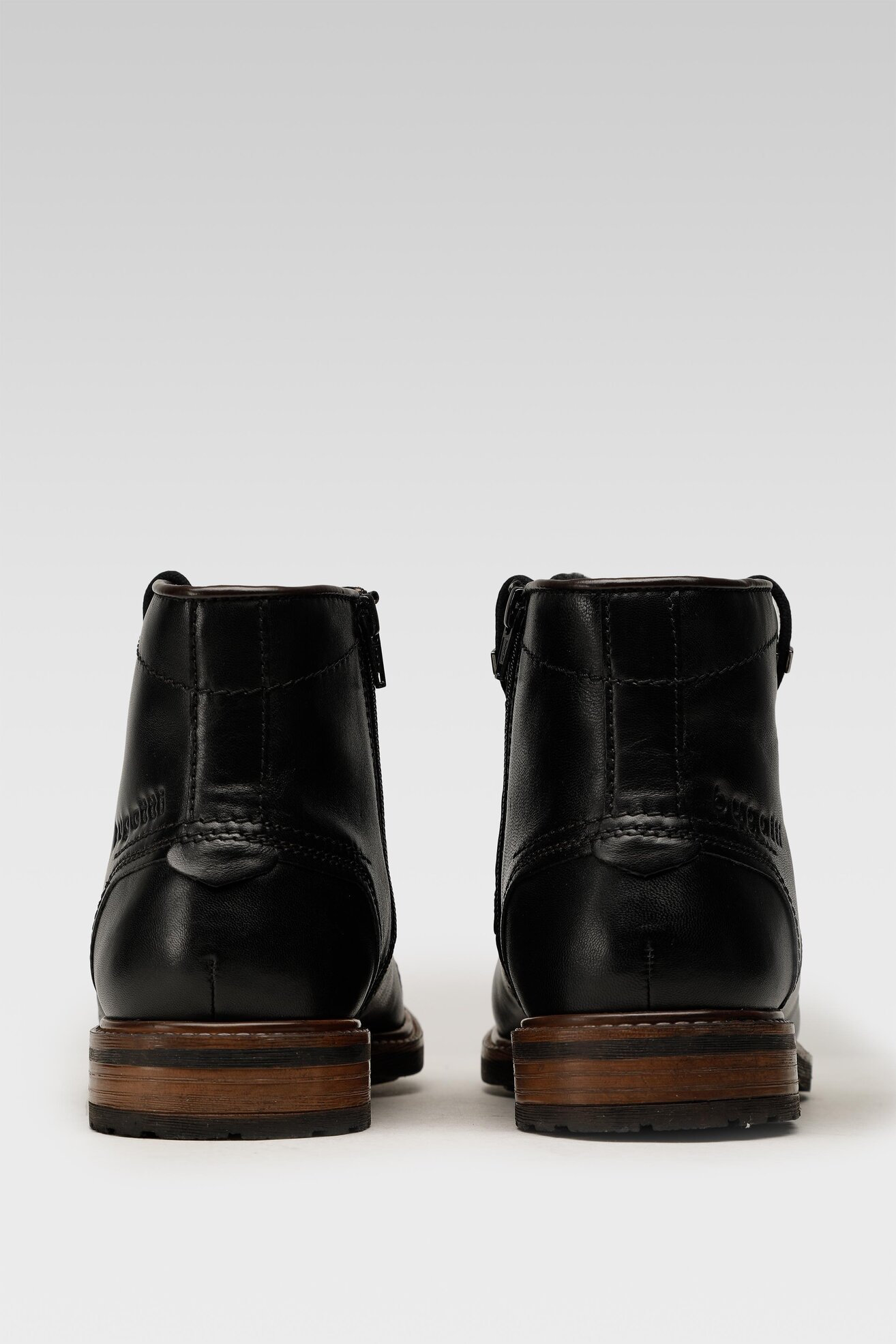 Trzewiki Bugatti 315-95731-4000-1000 Czarny