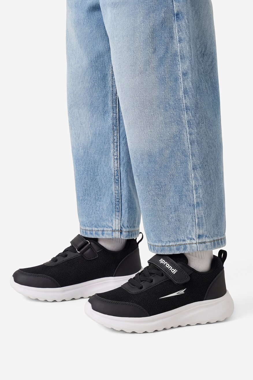 
                Sportska obuća Sprandi CRNA - 5906751711996