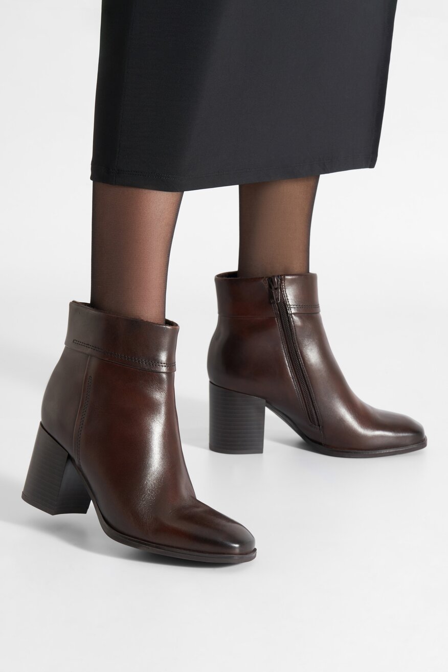 
                Ghete Lasocki MARO ÎNCHIS - 5905588135340