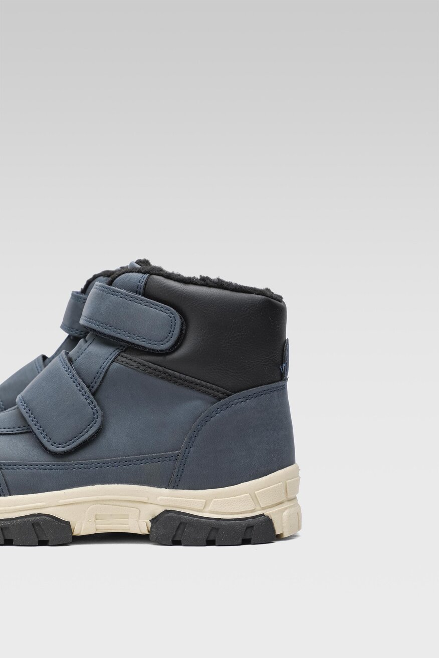 
                Action Boy - Trzewiki na rzepy - 5904862096186