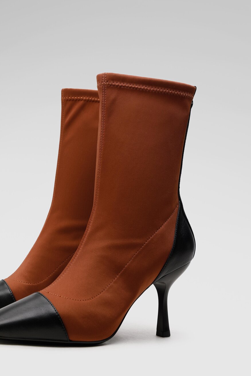 
                Gino Rossi - Botki wysokie na szpilce - 5904248297428