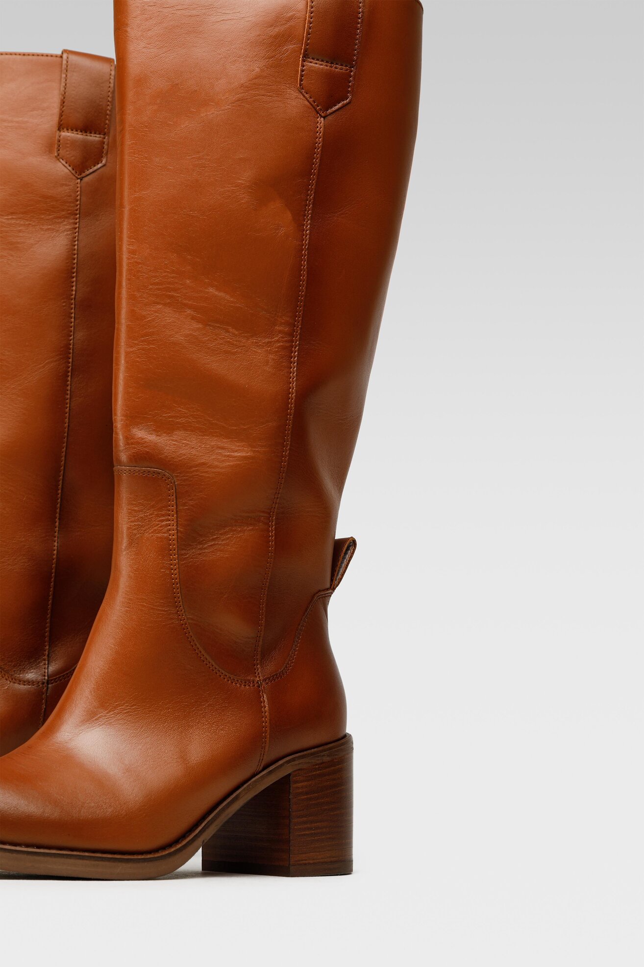 Kozaki Gino Rossi 3399-01 Camel