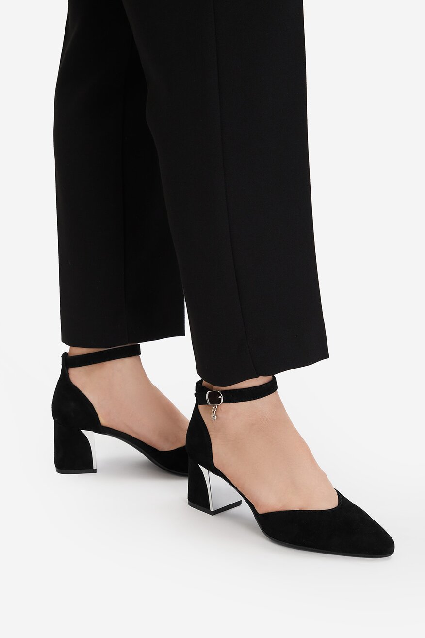 
                        Körömcipő Lasocki CEO-WB-UMI-03 FEKETE - 5906751572931