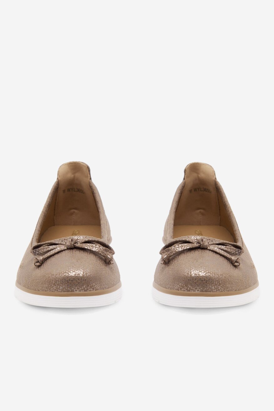 
                Clara Barson - Baleriny na koturnie - 5905588317647