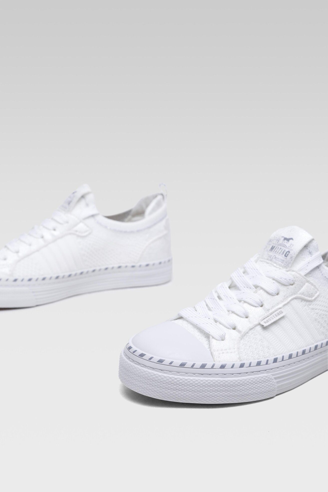 Trampki Mustang 1376-302 Biały