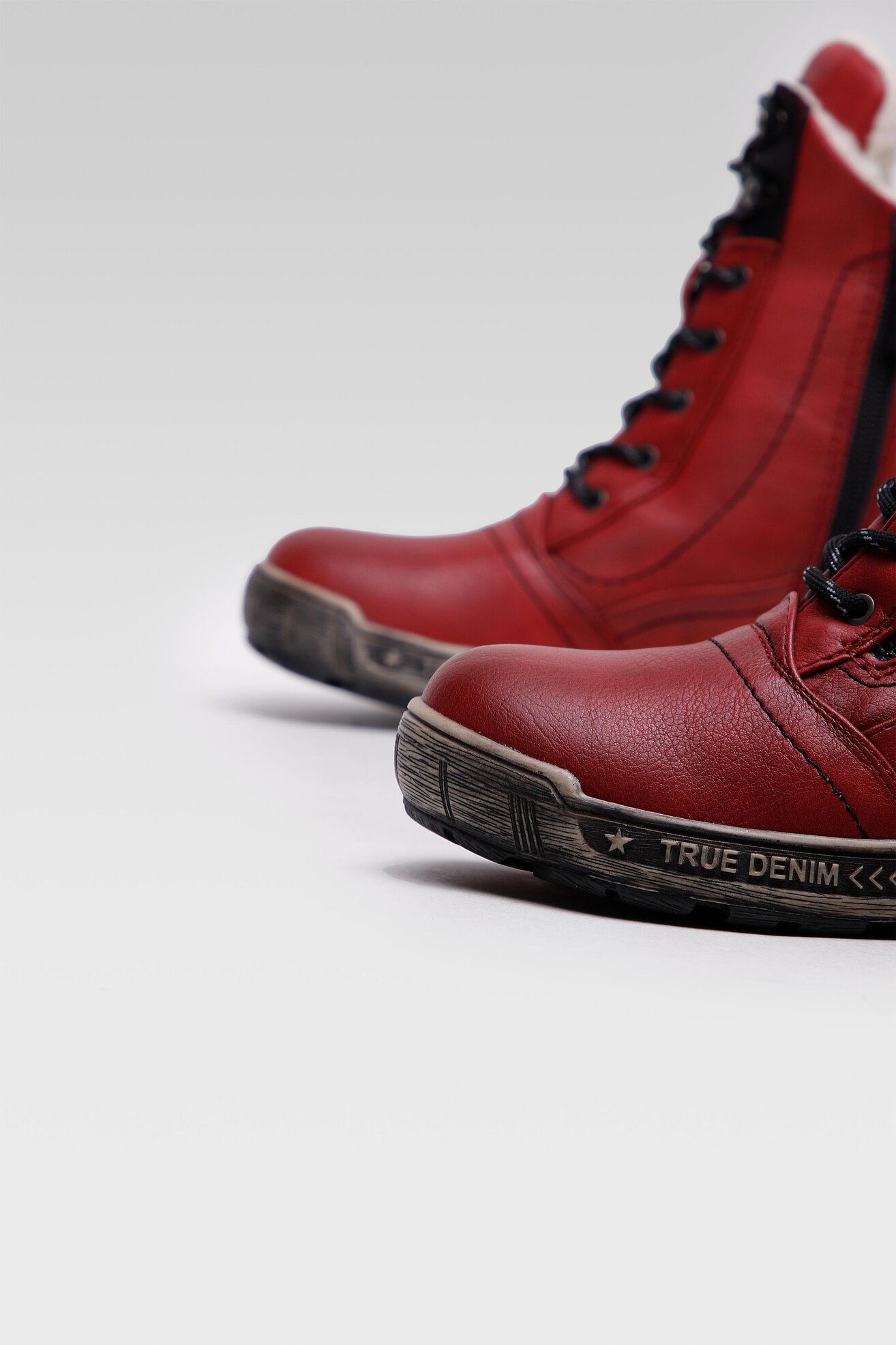 Csizma Mustang 1290-609-5 PIROS