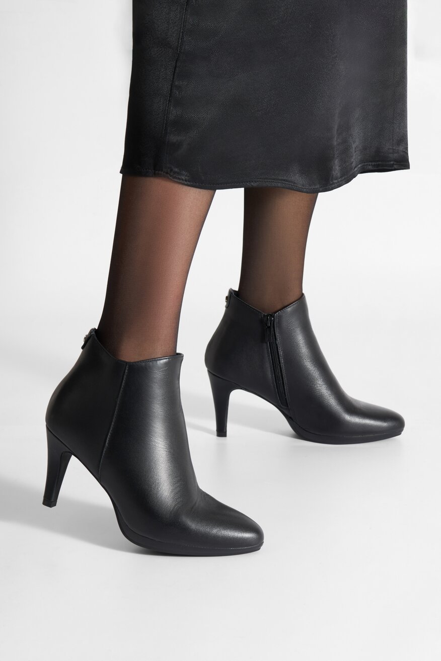 
                Lasocki - Botki skórzane na szpilce - 5905588002291