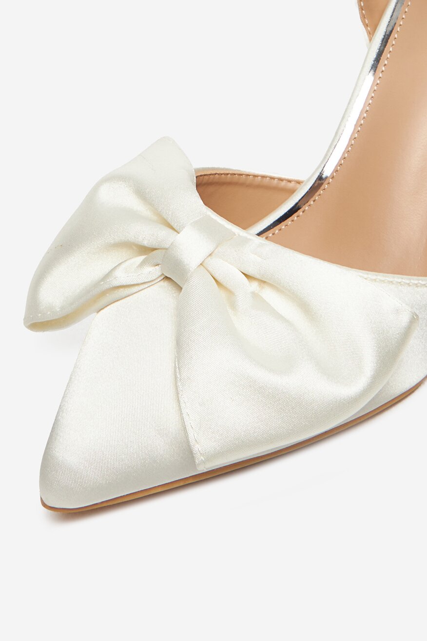 
                DeeZee - Czółenka na słupku - 5906751109984