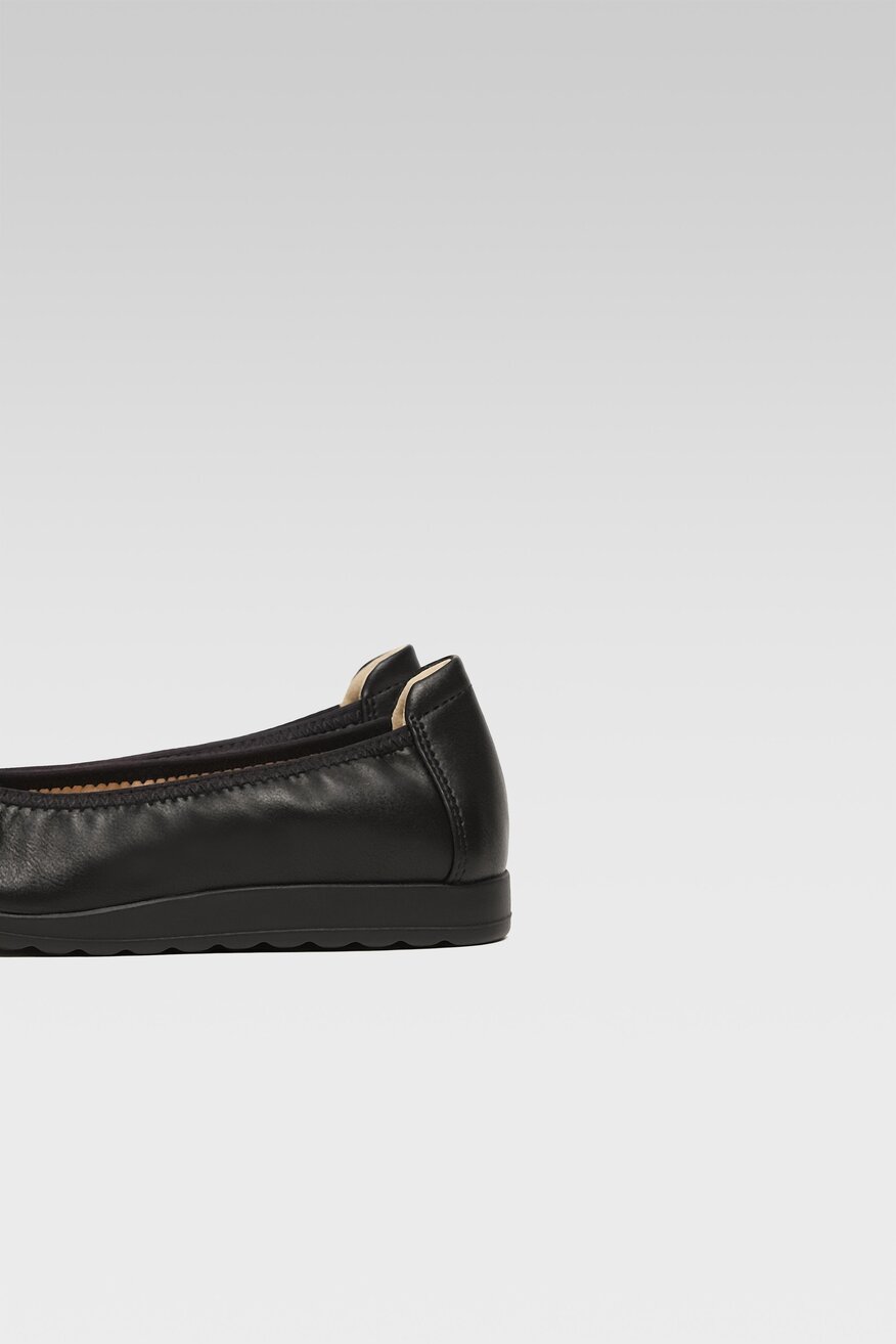 
                Балетки Clara Barson ЧОРНИЙ - 5904862605067