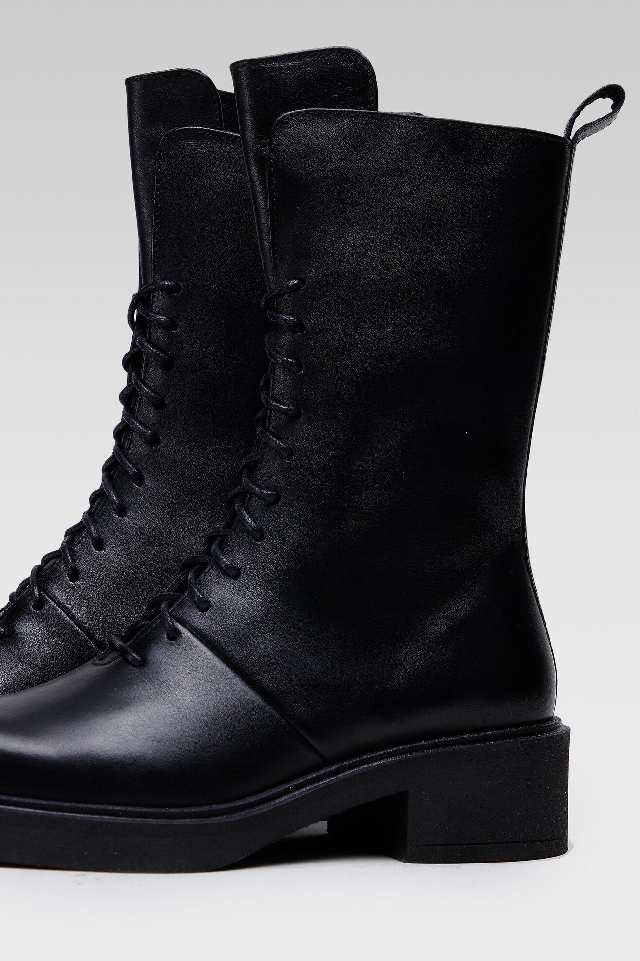 Trzewiki Gino Rossi RST-NOCE-02 Czarny