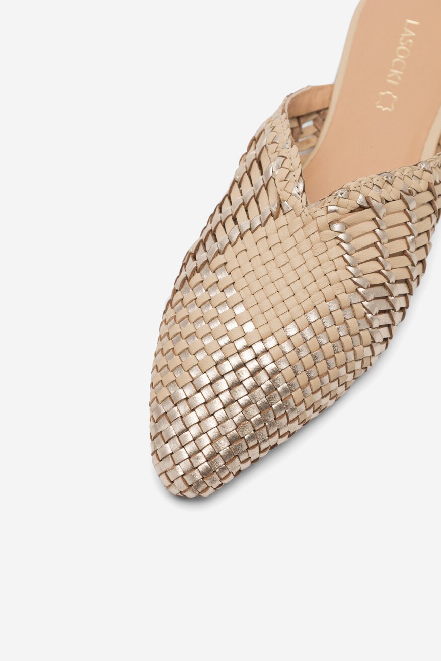 
                Шльопанець Lasocki БЕЖЕВИЙ - 5904862664781